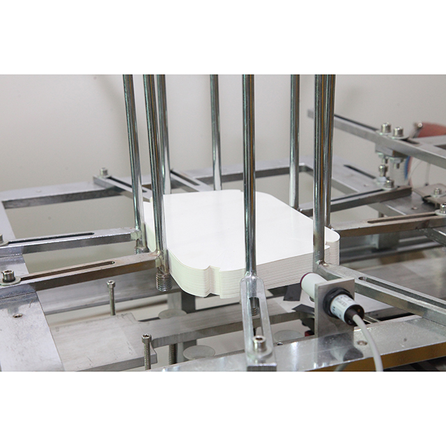 BJ-CHR 食品紙托(tuo)盒成型機